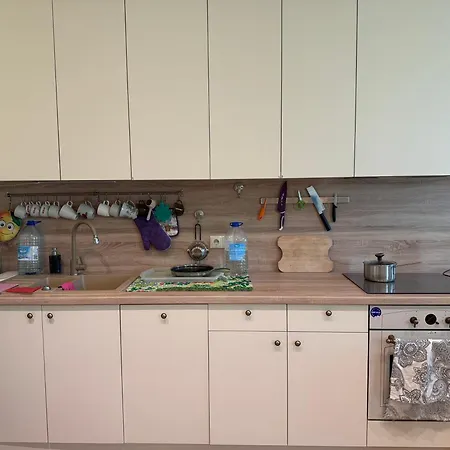 Lejlighed Ernesta Grand With Balcony 90m, Large Living With Kitchen, 2 Bedrooms Riga