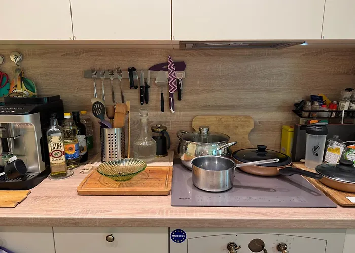 Cozy Ernesta 90m In The Centre - Three With Balcony Dzīvoklis *