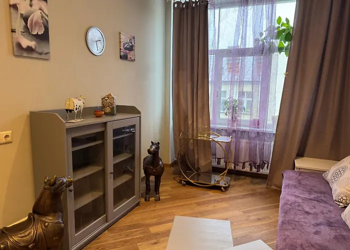 Cozy Ernesta 90m In The Centre - Three With Balcony * Riga