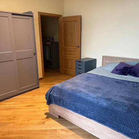 Apartamento Cozy Ernesta 90m In The Centre - Three With Balcony